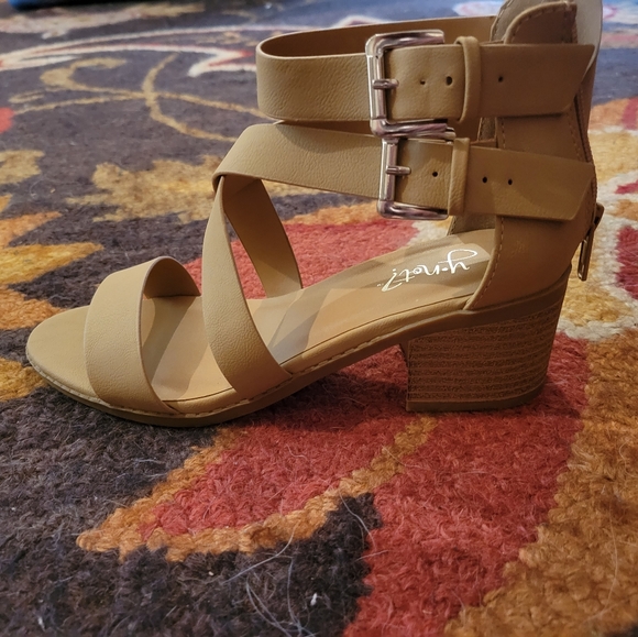 Beige Heels - Picture 3 of 6
